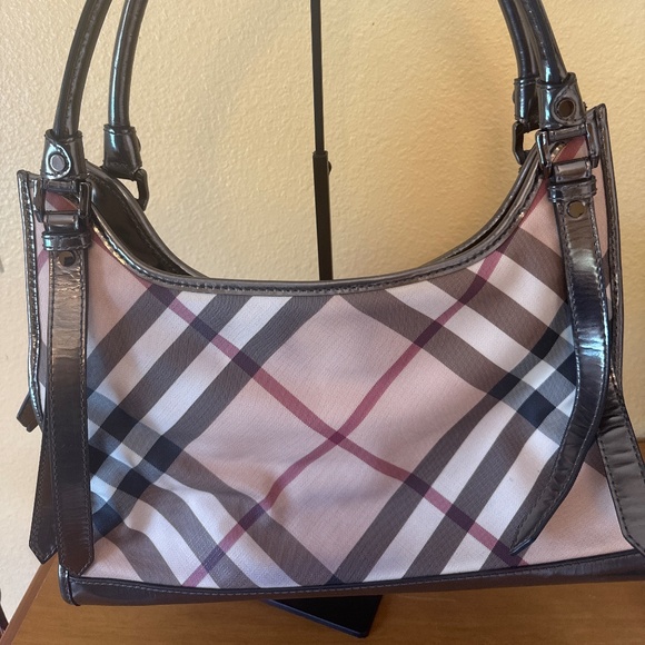 Burberry Nova Shoulder hand bag